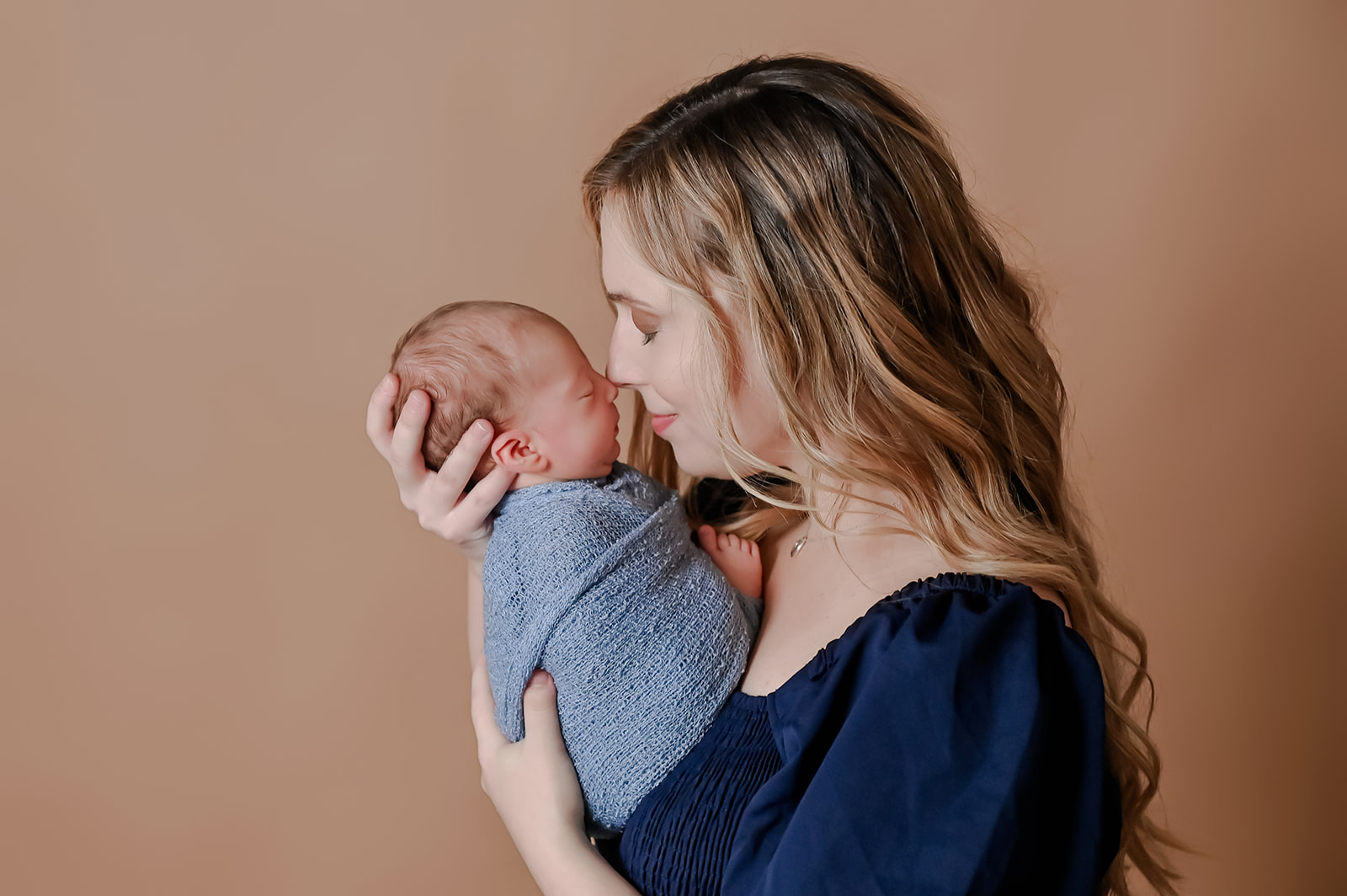 24/7 live in newborn care chicago