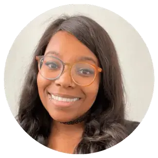 Adrienne Postpartum Doula chicago